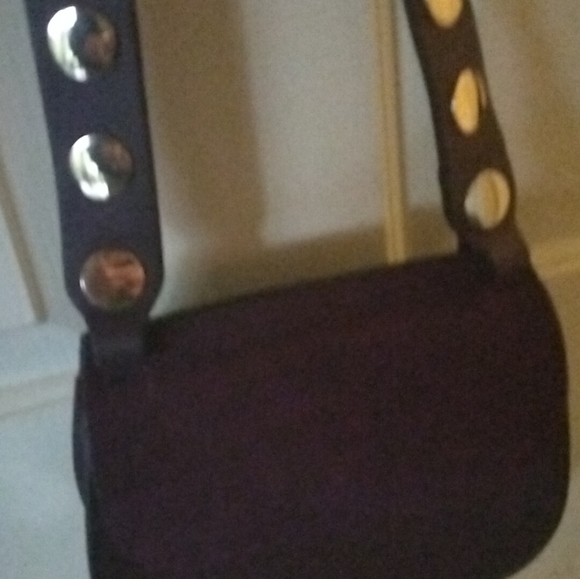 Beautiful purple plum crossbody purse by French connection - Picture 9 of 10